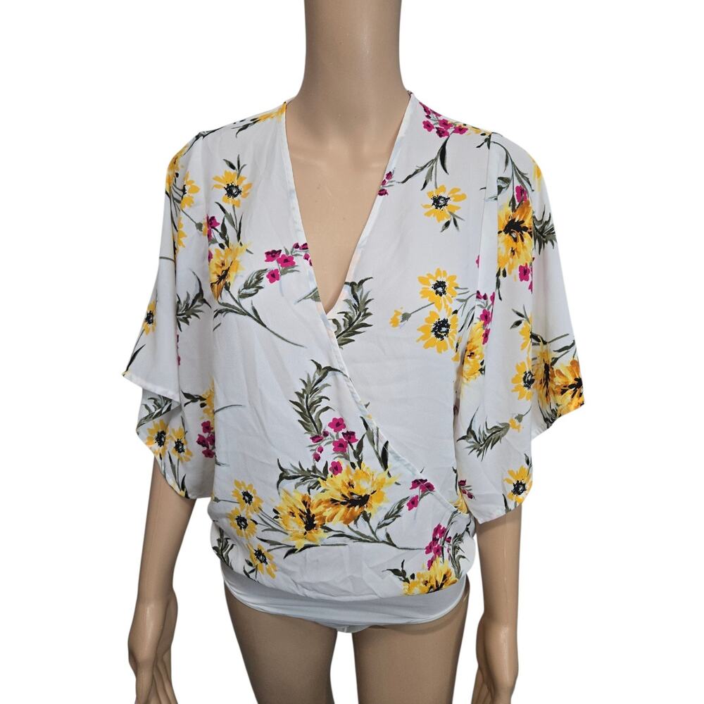 EXPRESS XS white floral bodysuit blouse short sleeve thin vneck sexy